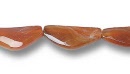 lv001_agata_araqncio_corniola_rossa_spicchio_mezzaluna
